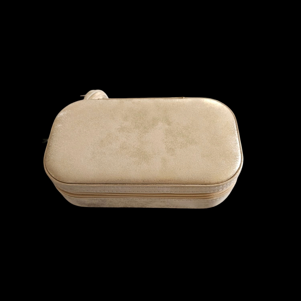 Charming Beige Jewelry Travel Case.  #0062 - Picture 4 of 7